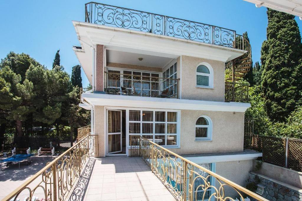 Гостиница Перелетные Птицы Алупка