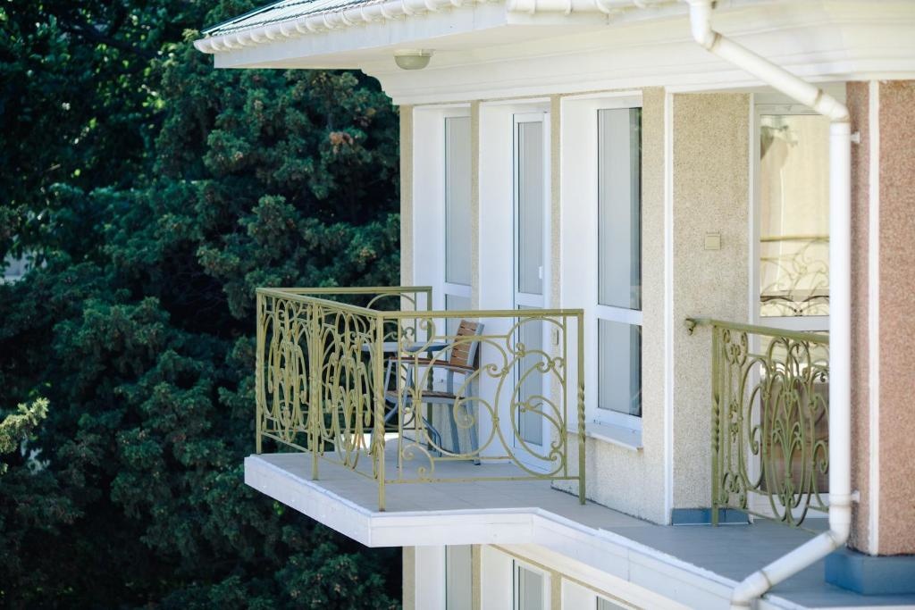 Гостиница Перелетные Птицы Алупка